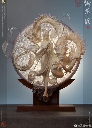 สีขาว Battle Dragon by Luo Peng (มัดจำ) [[SOLD OUT]]