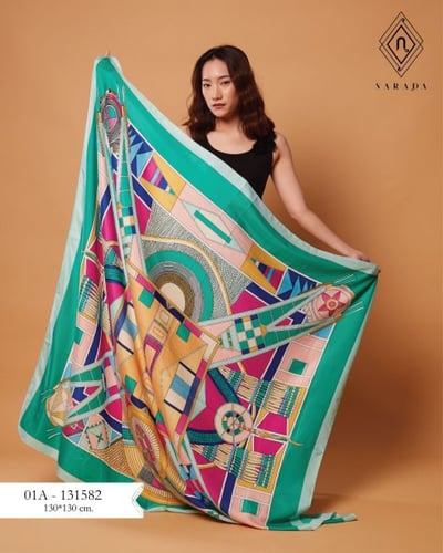 ผ้าพันคอพิมพ์ลาย 01A-131582 