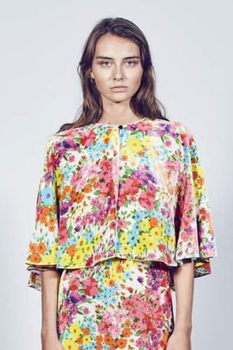 LES REVERIES - CAPELET CAPE