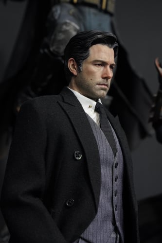 Bruce Wayne “ Ben Affleck “ บรูซ เวย์น by Queen Studios (มัดจำ)