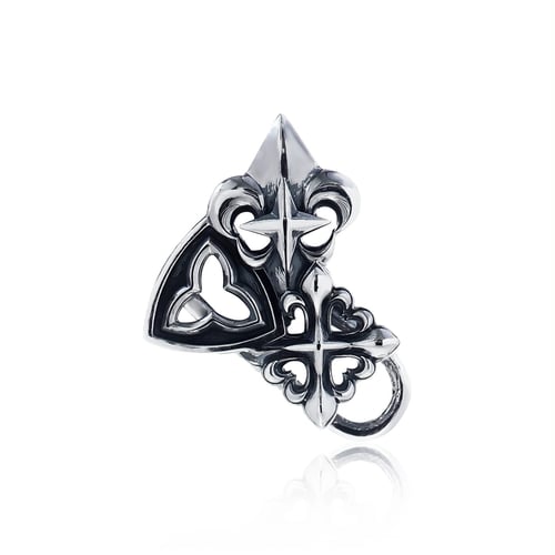 Trio Motif Ear cuff - Right ต่างหูหนีบข้างใบหู คัฟเงินแท้ 925  แกะมือขัดเงาพิเศษลงดำขับลาย**สำหรับหูข้างขวา **ขายเป็นชิ้น/ข้าง