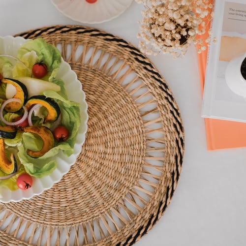 Stardust spiral black & natural placemat 38 cm.