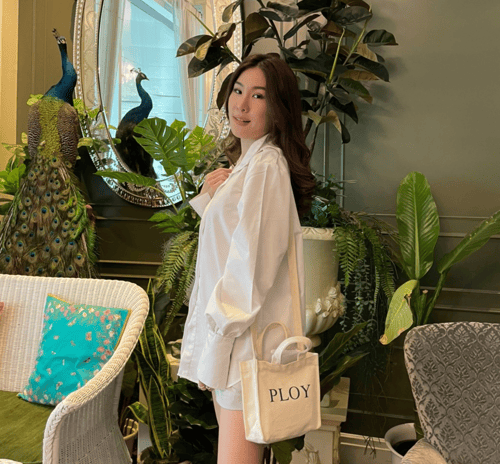 Shopping Bag ใบเล็ก หูหิ้วสีขาว แบบมีสายสะพาย