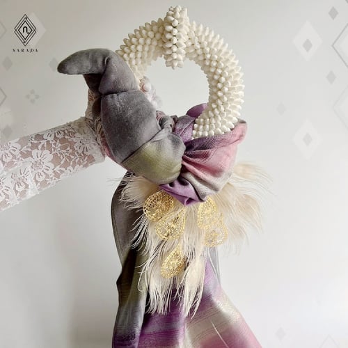 มาลัยวันแม่ มาลัยนกยูงข้อพระกร มาลัยผ้าเยื่อไม้ไผ่ ของขวัญวันแม่ MS2