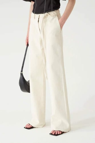 REJINA PYO - CYRUS JEANS