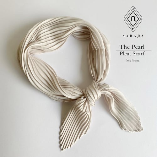 ผ้าพันคอซาตินอัดพลีท The Pearl 01N-707002