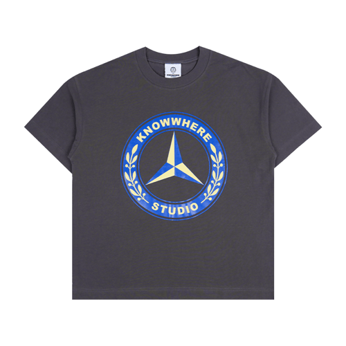 KNOWWHERE STUDIO BENZ T-SHIRT DARK GREY