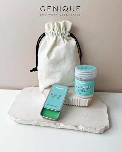 Genique พรีเมี่ยมเซท Giftset Happy Heal ยาดมขวดขาวขุ่น + Aroma Relaxing Balm ในถุงผ้า