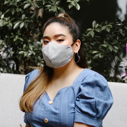 [ 1เเถม1 ] หน้ากากผ้า Pegasus Cotton Mask 3 ชั้น ชั้นในซับด้วยผ้ามัสลิน 2ชั้น ซักได้ มีช่องใส่ฟิลเตอร์  สีเทา