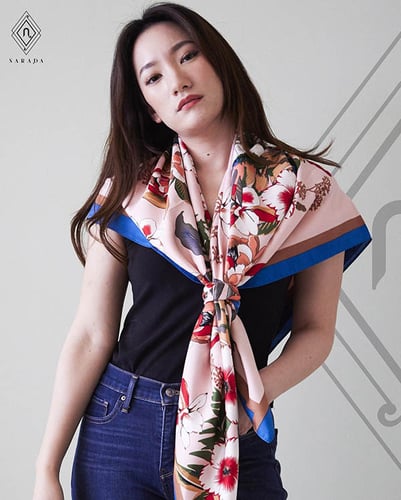 ผ้าพันคอ แต่งตัว