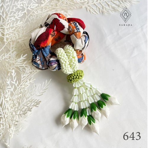 พวงมาลัยผ้าพันคอ พวงมาลัยผ้าคลุมไหล่ MN8