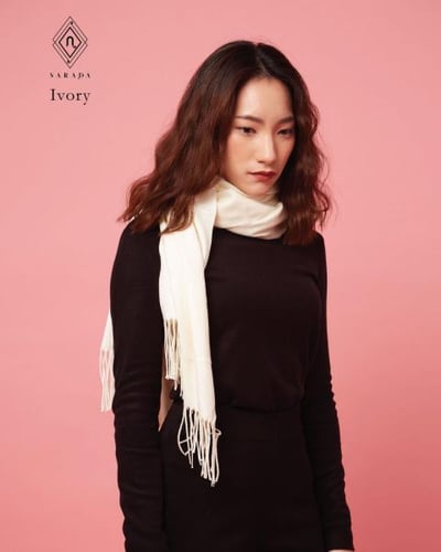 ผ้าพันคอแคชเมียร์ Ivory