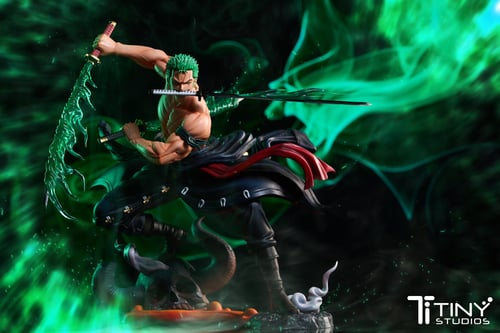 Roronoa Zoro 3 Sword โซโล 3 ดาบ by Tiny Studio (มัดจำ)