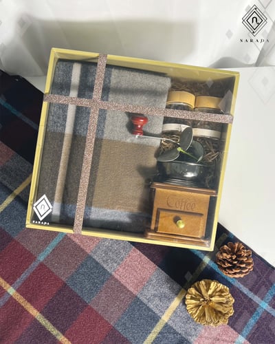 ผ้าพันคอผู้ชายพร้อมชุดกาแฟ - TT137