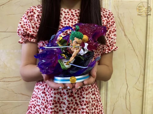  สีม่วงใส Roronoa Zoro โซโล Singularity Studio (มัดจำ)