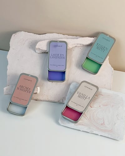 Genique พรีเมี่ยมเซท Giftset Happy Heal Aroma Relaxing  Oil + Aroma Relaxing Balm ในถุงผ้า