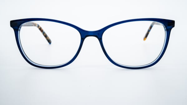 éxito: xpl Becky Blue Demi