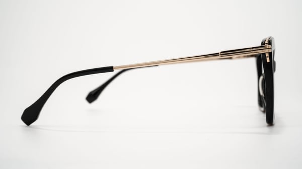 Mezcla sofisticada de oro negro