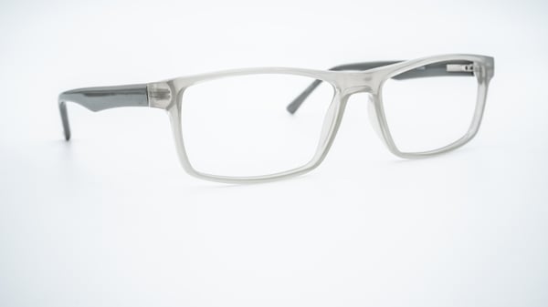 Advantage M811 Gray Transparent