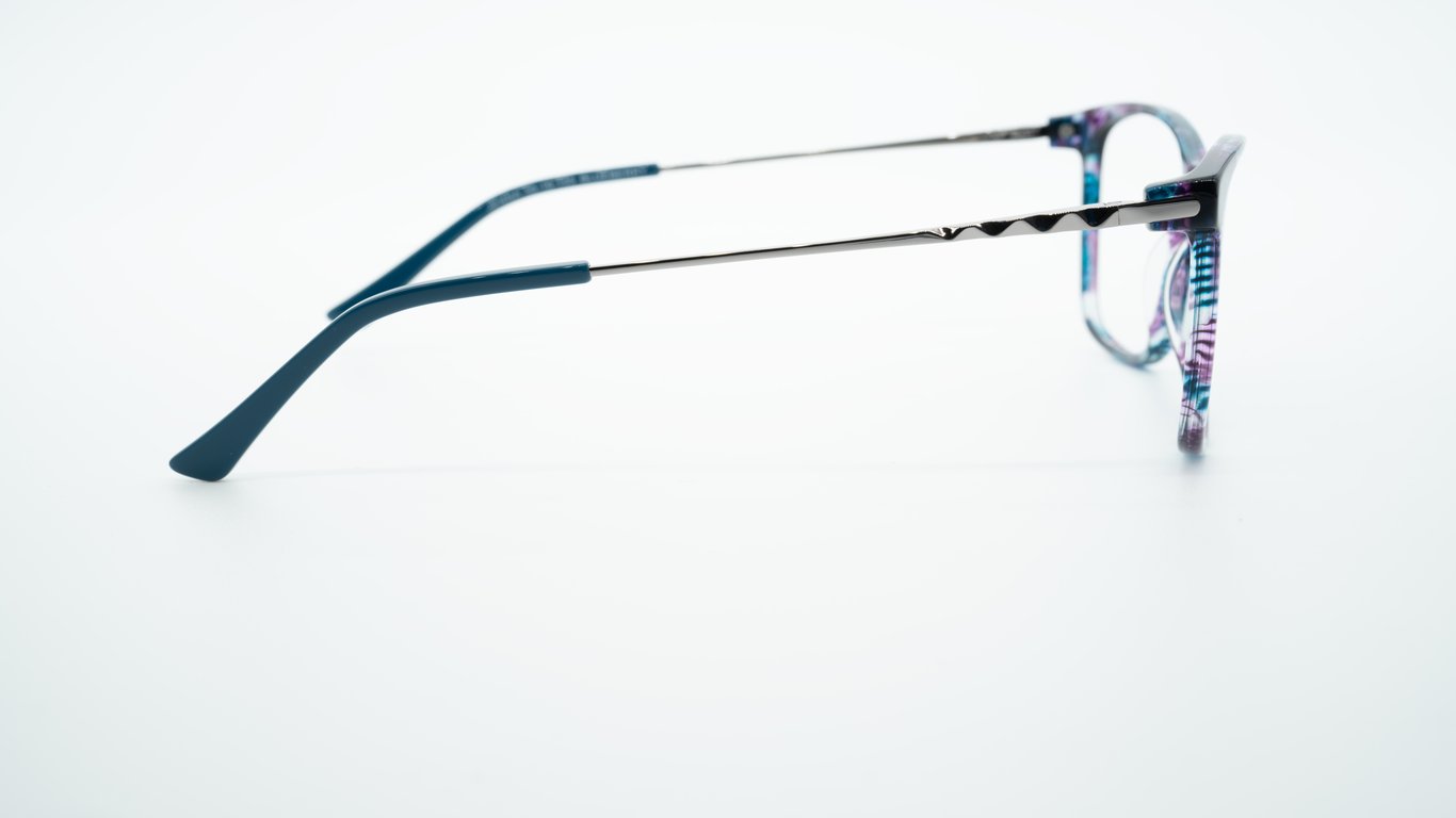 Chic Jenna Blueberry