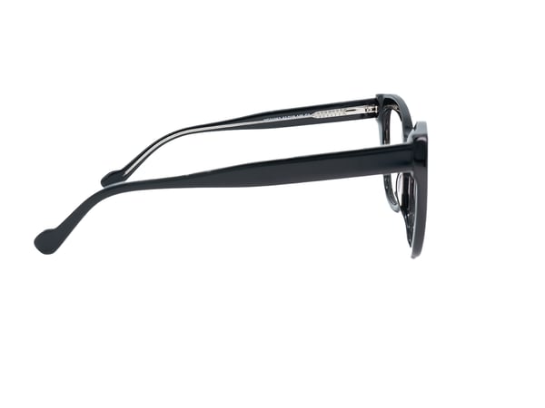Modern Muse Black