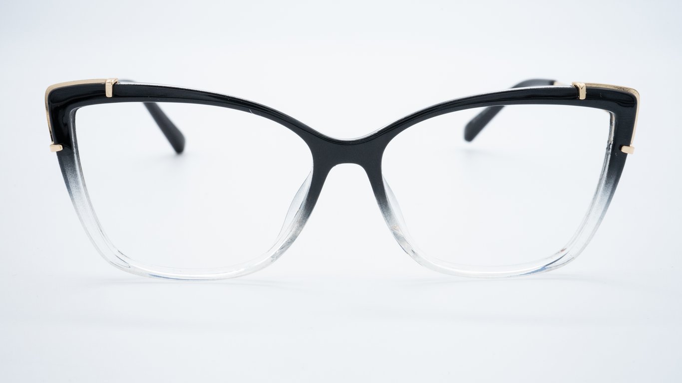 Allure Black Crystal