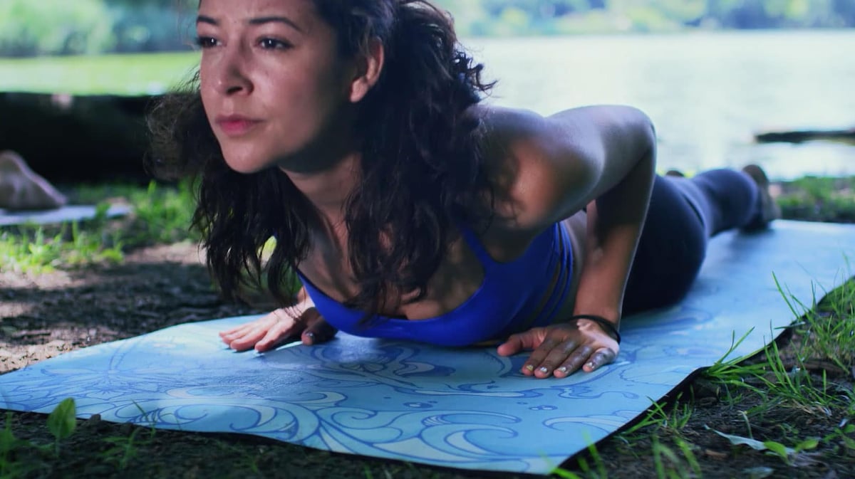 artletica-video-production-thumb-apparel-and-fashion