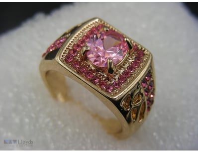 RING SIZE 9        

Condition: Good - Refer Image...