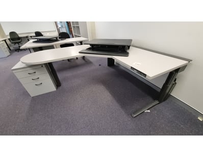 Office Furniture & Equipment (NSWA985) - Lot 294