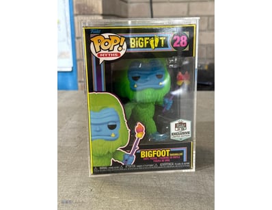 FUNKO POP! MYTHS #28 BIGFOOT (MARSHMALLOW) EXCLUSI...