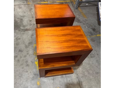 2 x bedside table 

Dimensions: 48cm x 32cm x 66cm...