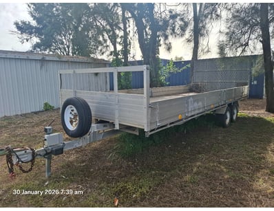 Mostly Unreserved Ex-Govt Marine Trailers & Mach... - Lot 13