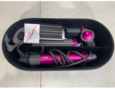 Gadgets, Music & Pastimes (A976) - Lot 4188