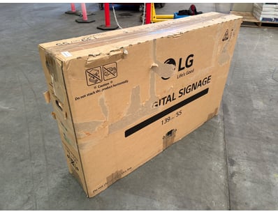 Sporting Gear, Home & Decor (WAA980) - Lot 107