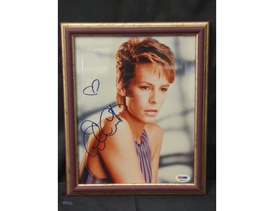 AUTOGRAPHED PHOTOGRAPH OF JAMIE LEE CURTIS.

Item ...