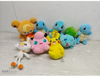 Plushies, 8x pokemon plushies

Sold as lot