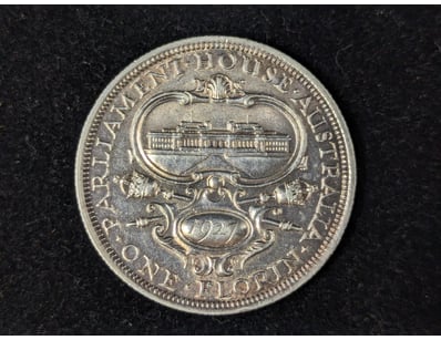 1927 AUSTRALIAN 8 PEARL PARLIAMENT HOUSE FLORIN
...