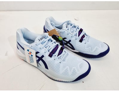 Major Brand Apparel & Footwear Liquidation Even... - Lot 272