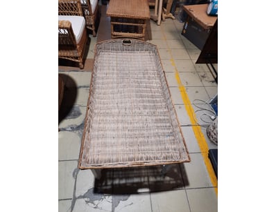 Frill wicker coffee table, Natural Finish.

Dimens...