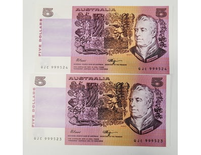 AUSTRALIAN $5 BANKNOTES, R212 (UNC)

CV : $90
...