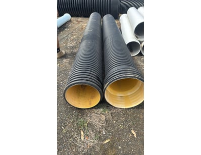 UNRESERVED Piping & Accessories - Lot 19