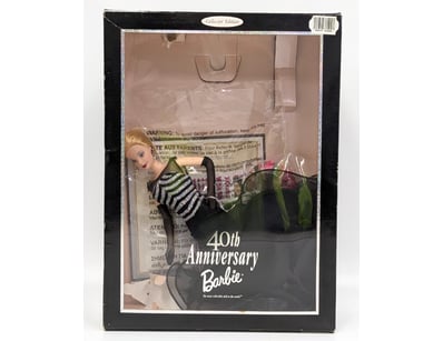 40TH ANNIVERSARY BARBIE COLLECTOR EDITION DOLL, BO...