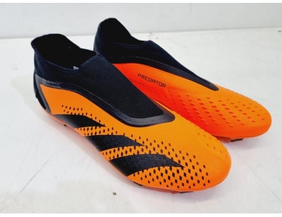 Major Brand Apparel & Footwear Liquidation Even... - Lot 170