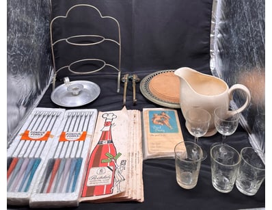 The Curio Collection (A993) - Lot 1042