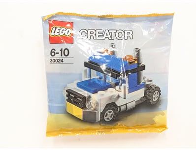 LEGO Creator set 30024 featuring a blue and white ...