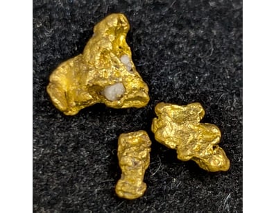 Banknotes & Coins (A984) - Lot 1205