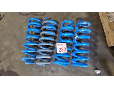 MOSTLY UNRESERVED 4x4 WORKSHOP BUSINESS CLOSURE... - Lot 280