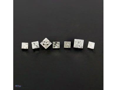 1.64CT TDW X 7, NATURAL DIAMONDS     

Princess Cu...