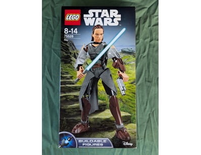 **UNRESERVED** LIFETIME COLLECTION OF LEGO PART... - Lot 171