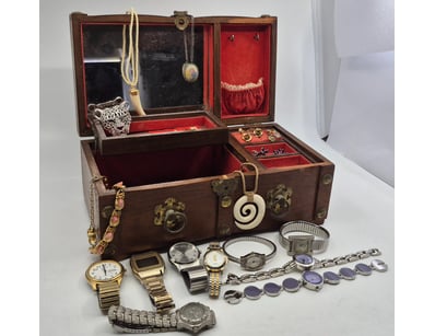 The Curio Collection (A999) - Lot 500
